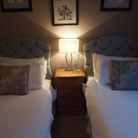 Friendly Home In South London Morden 외부 사진